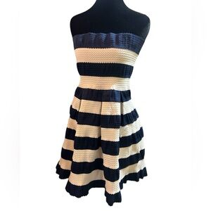 LeShop Navy and Cream Strapless Dress Small Petite New with tags